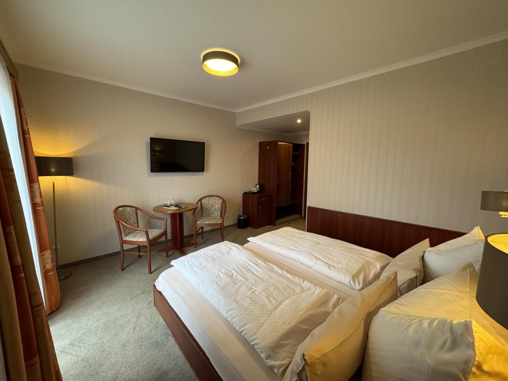 Berghotel Wilhelmsburg Bad Koesen Δωμάτιο φωτογραφία