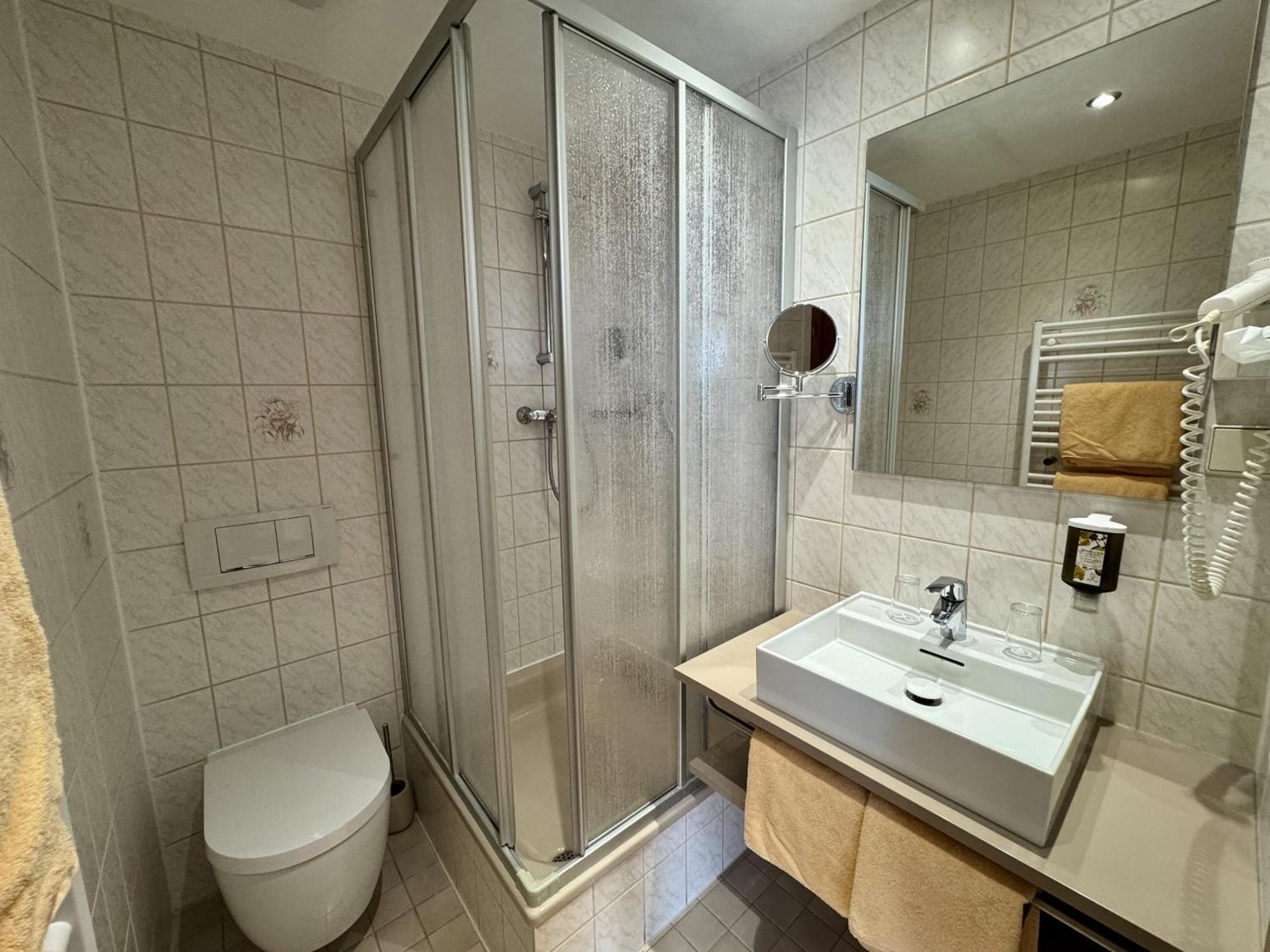 Berghotel Wilhelmsburg Bad Koesen Δωμάτιο φωτογραφία